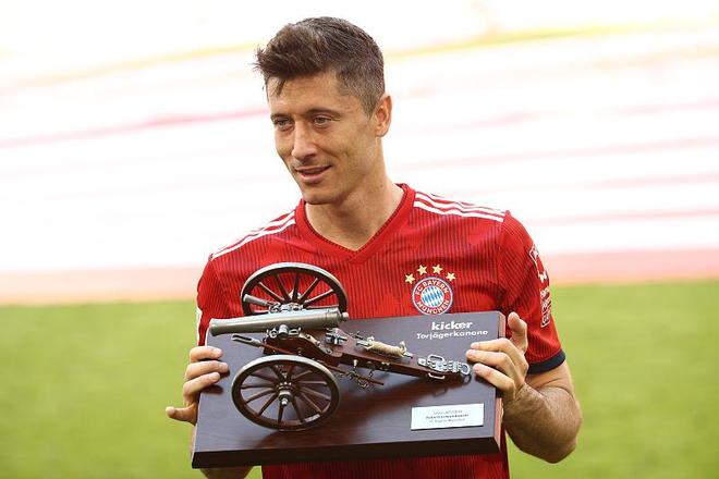 足球训练中最容易犯的五个错误（足球训练里最常见的五大误区）