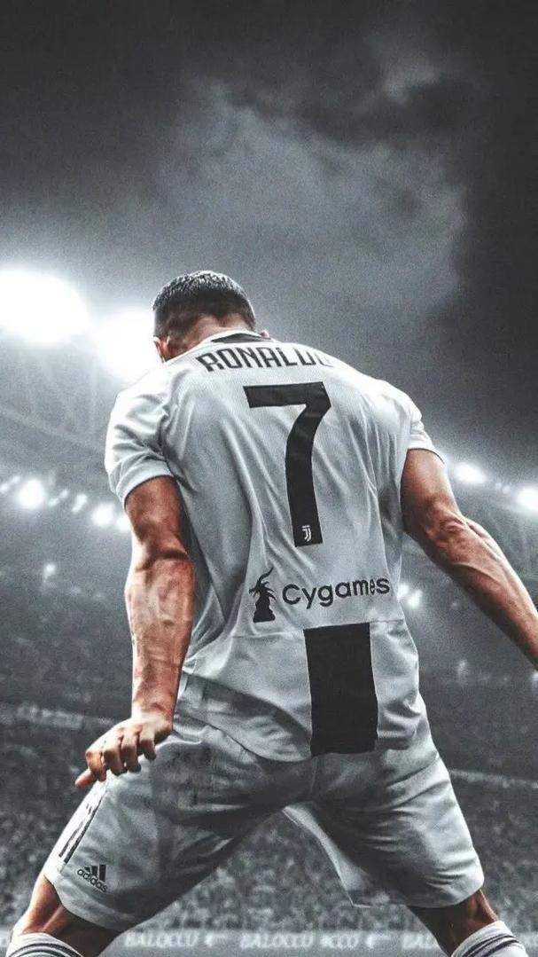 佩杜拉：尽管埃文-弗格森迎来转折，但加斯佩里尼想要新中锋（佩杜拉：尽管埃文-弗格森状态回暖，加斯佩里尼仍希望引进新中锋）